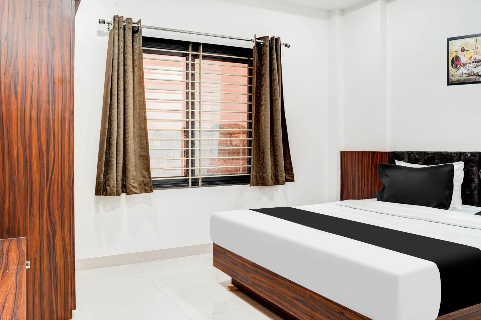 Hotel O Rudra Palace Bhopal Buitenkant foto